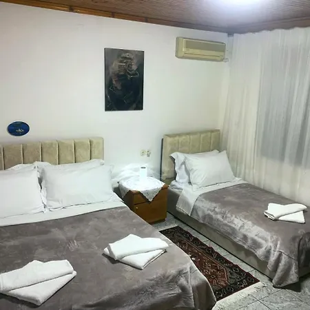 Apartamento Aaron's *